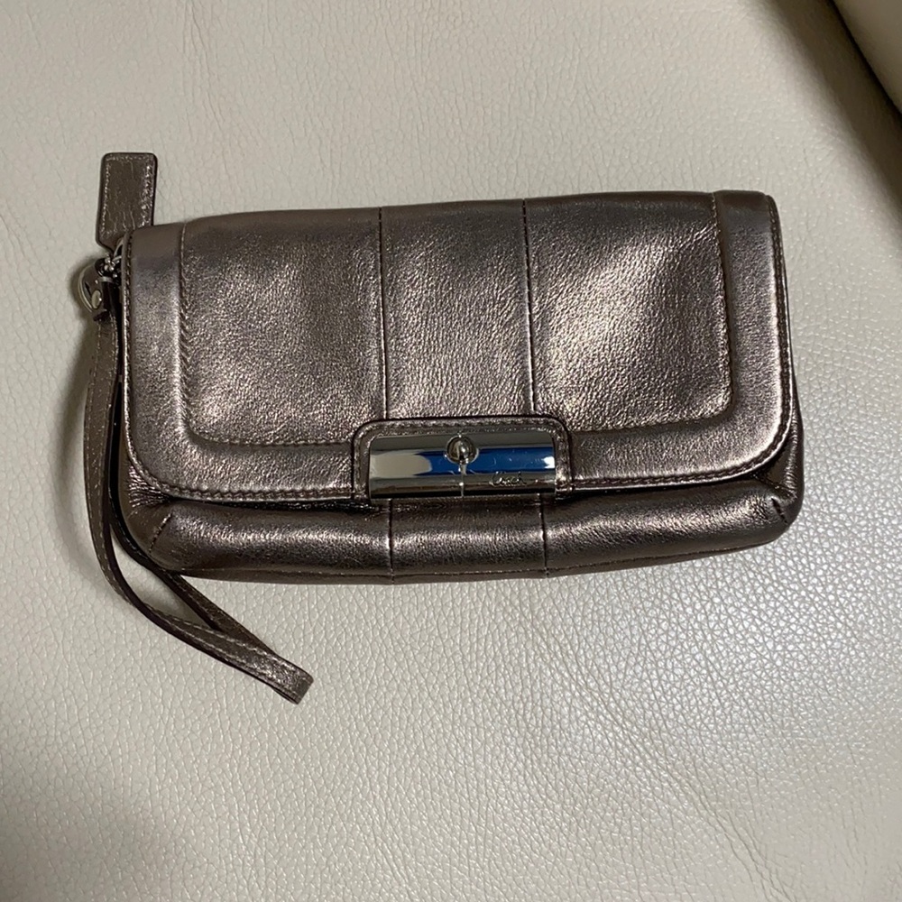 Coach metallic clutch